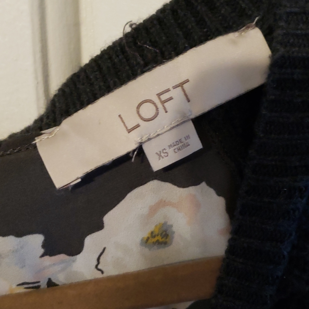 Loft Sweater - Picture 3 of 3